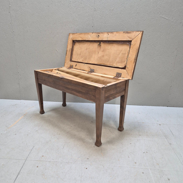 Retroförvaringsbänk i trä med rustik design