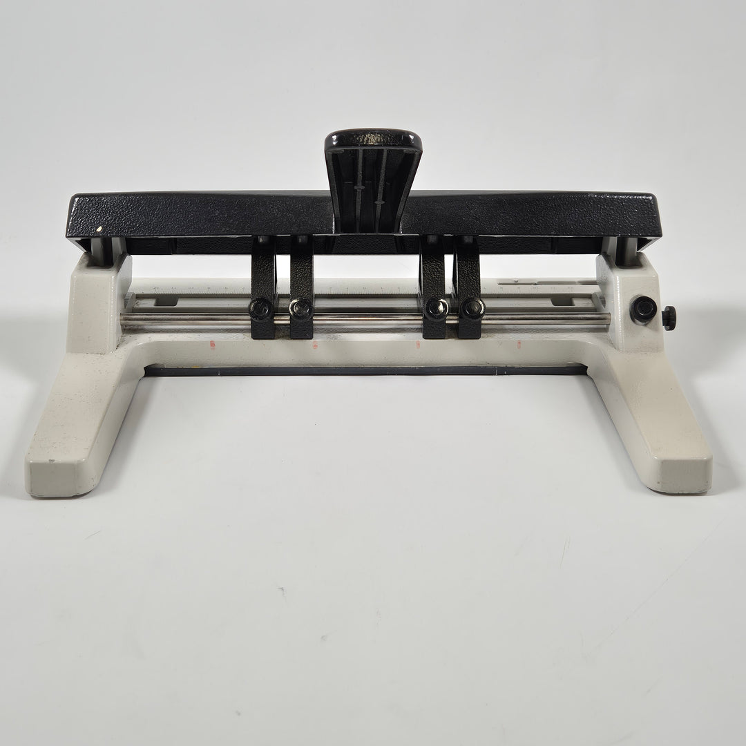 Leitz Akto Robust Häftapparat i Metall