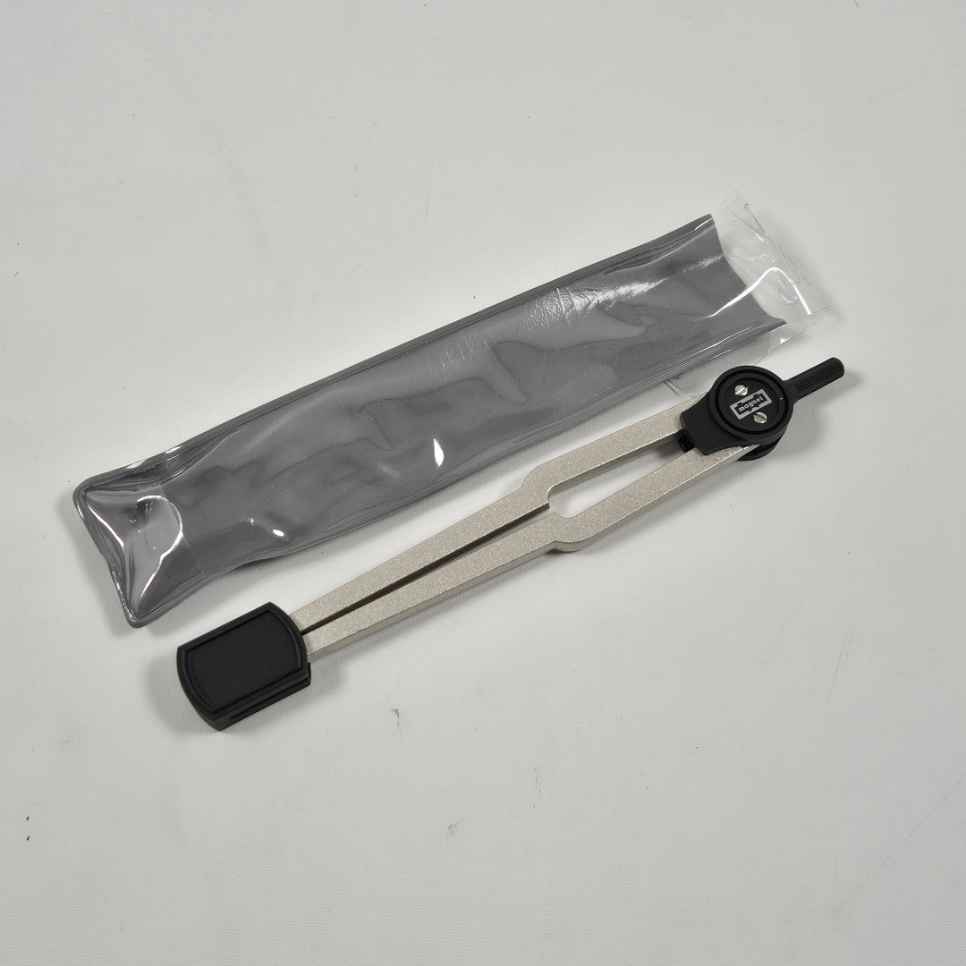 Staedtler cirkelpassare i silvermetall, precisionsdesign