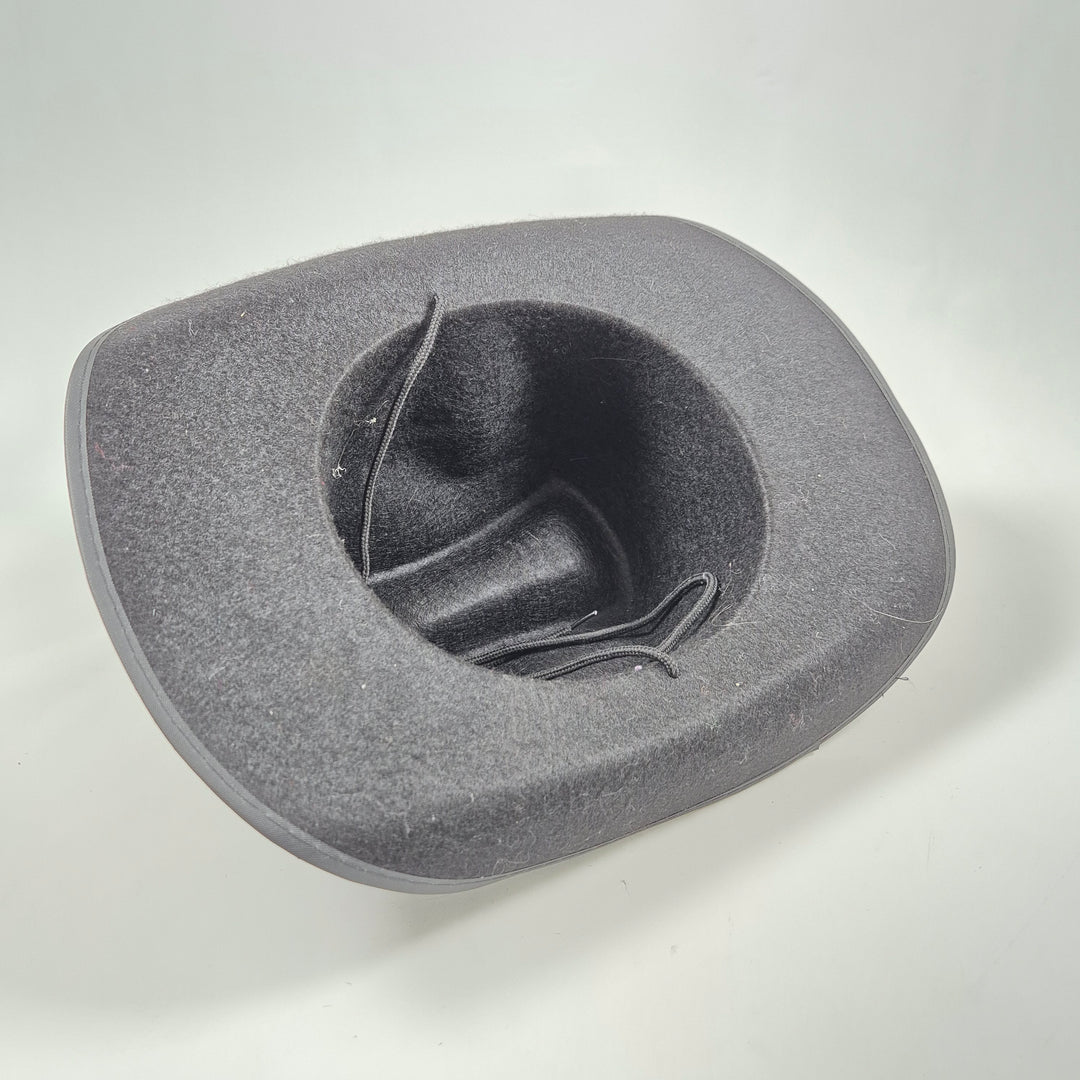 Retro Herrhatt i Mörkgrå Filtmaterial