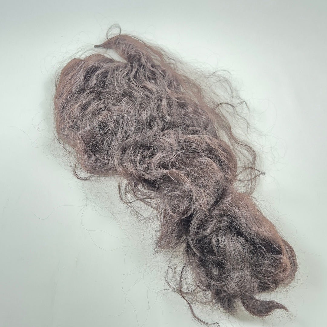 Elegant syntetisk peruk för alla tillfällen