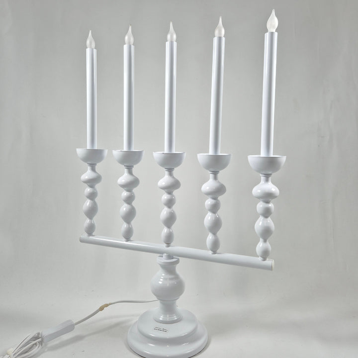 Elegant spiralformad ljusstake av Marianne Abelsson