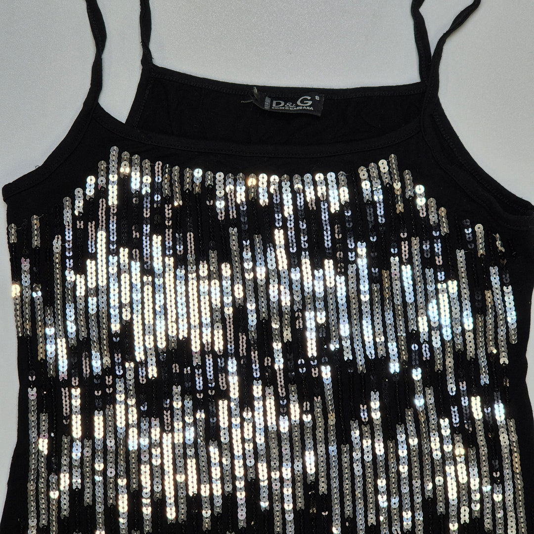 Elegant svart topp med silverpärlor från Dolce & Gabbana