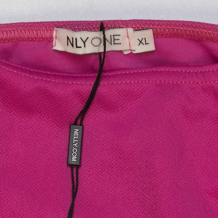 Elegant rosa klänning XL från NLY One