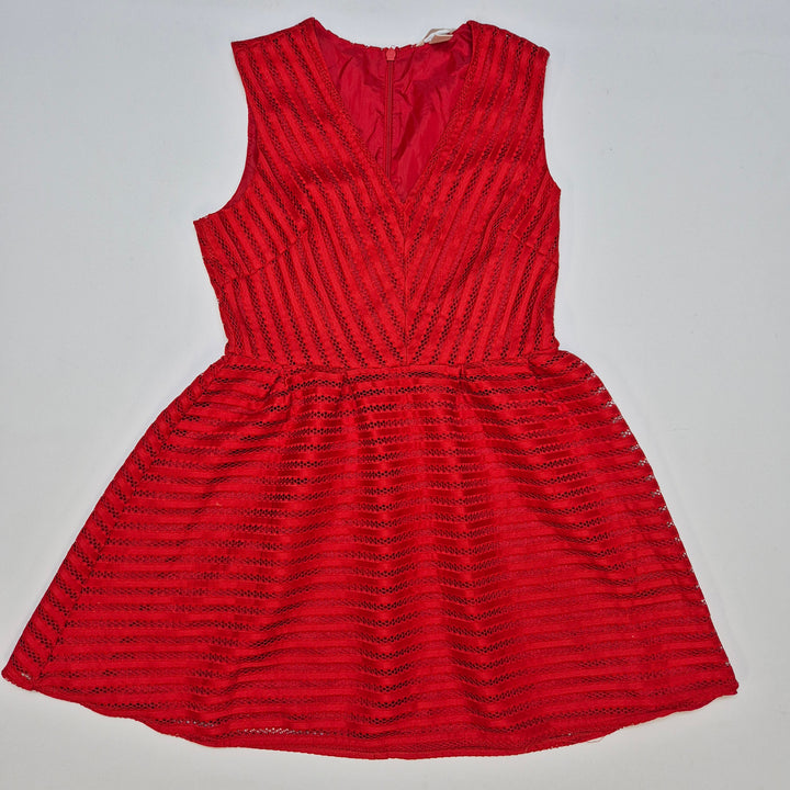 Retro klänning i djup röd färg