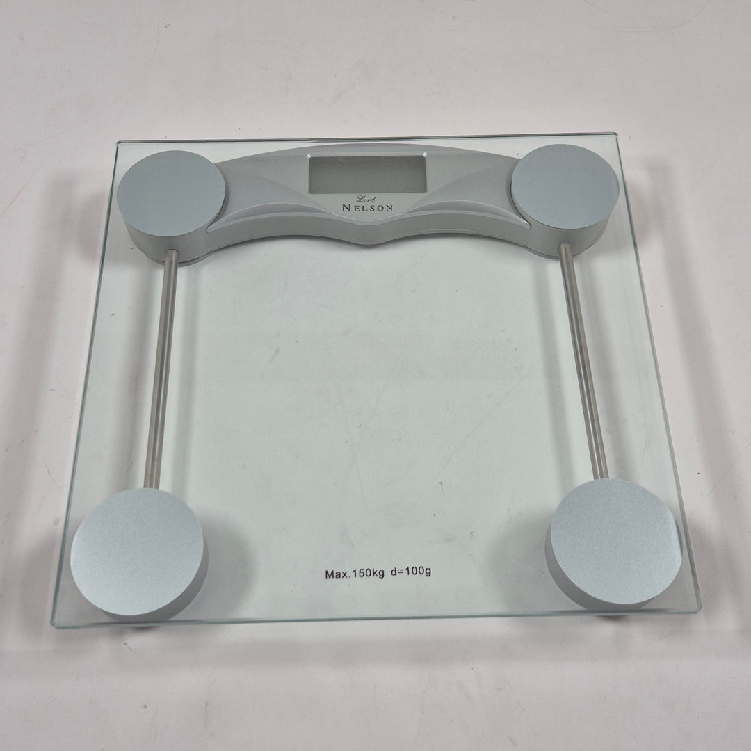 Nelson Personvåg i Glas Modern Design