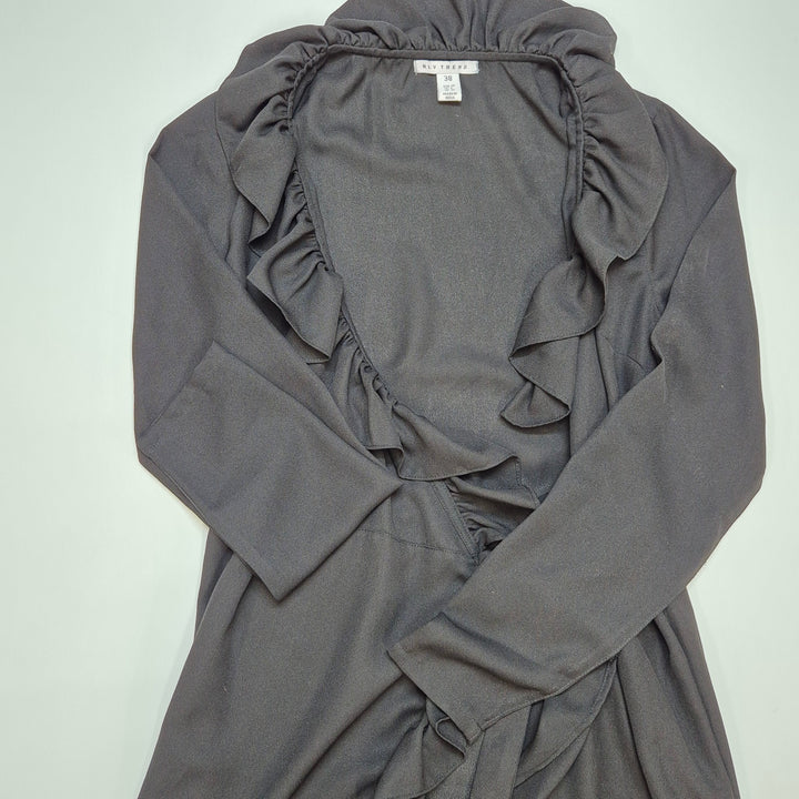 Elegant svart klänning med rynk från NLY Trend