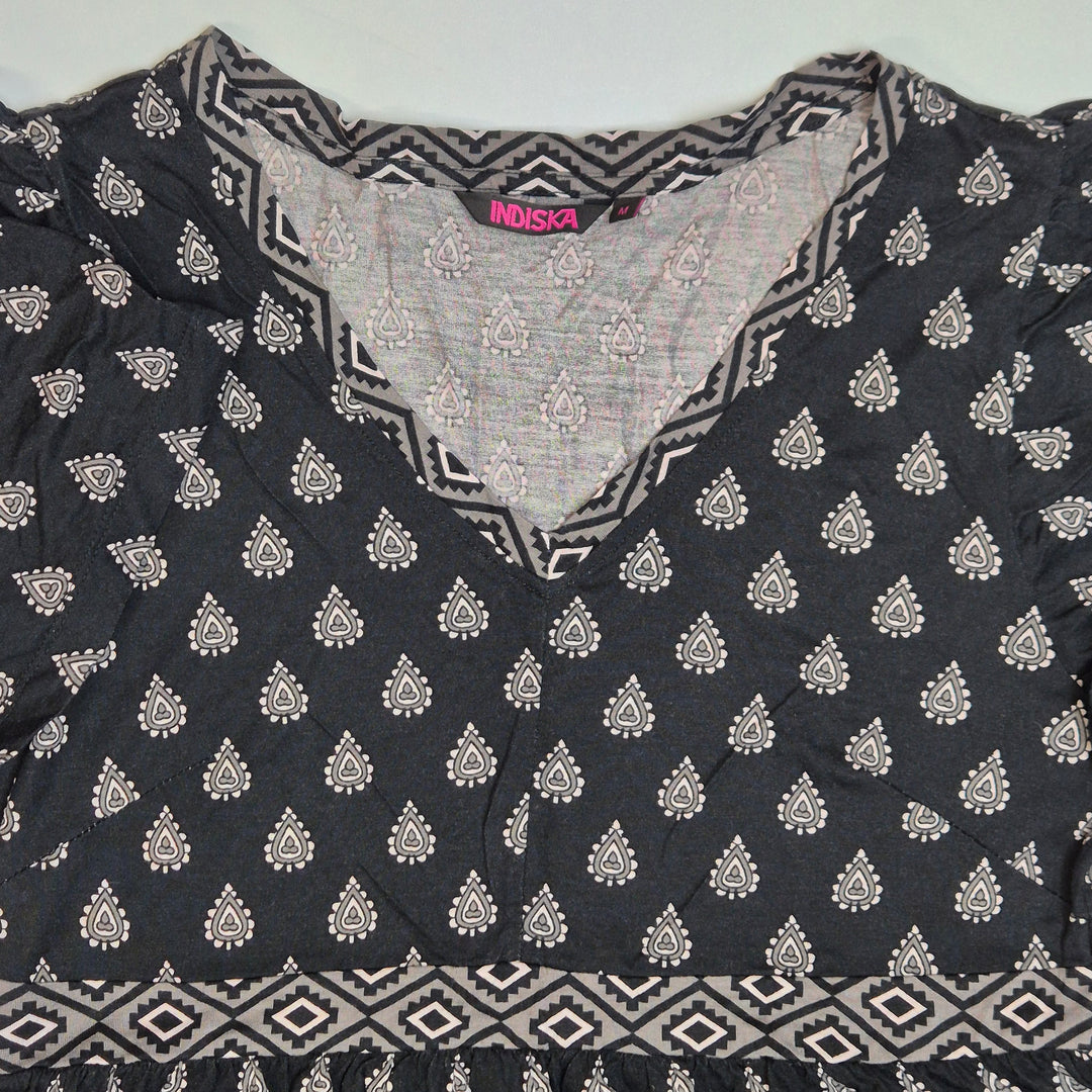 Unikt mönstrad klänning Indiska elegant Medium