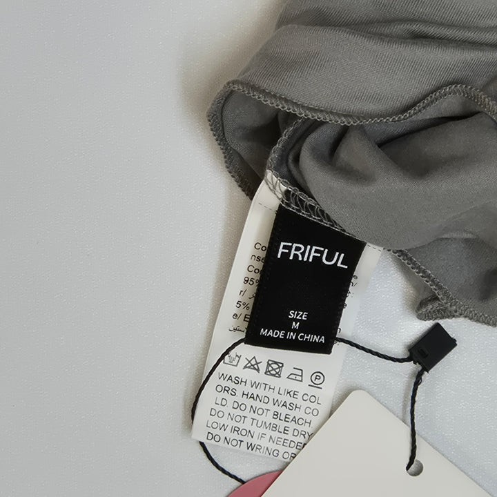 Elegant grå Friful topp med knytdesign