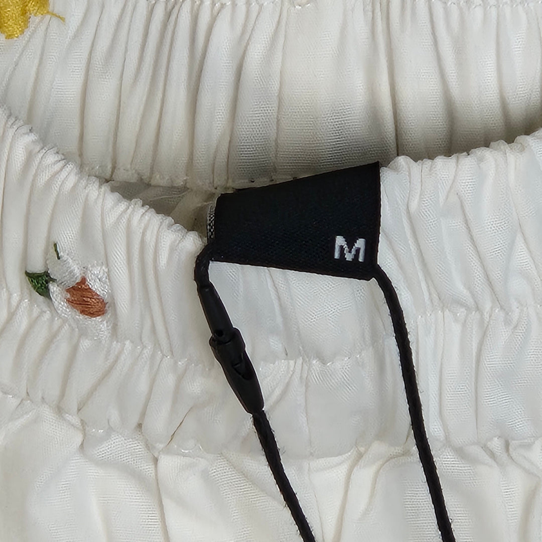 Cider blommiga shorts – Vita, storlek M (nya med lapp)
