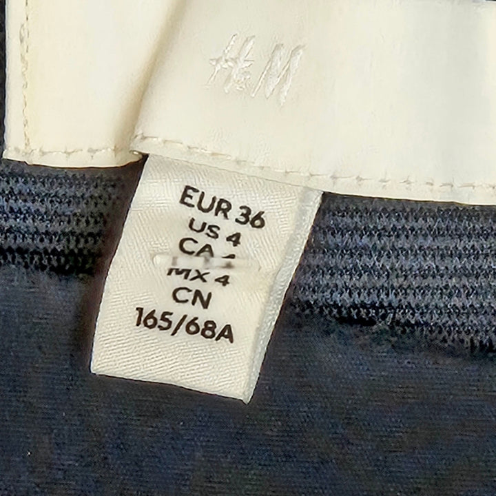 Klassiska svarta byxor H&M EUR 36