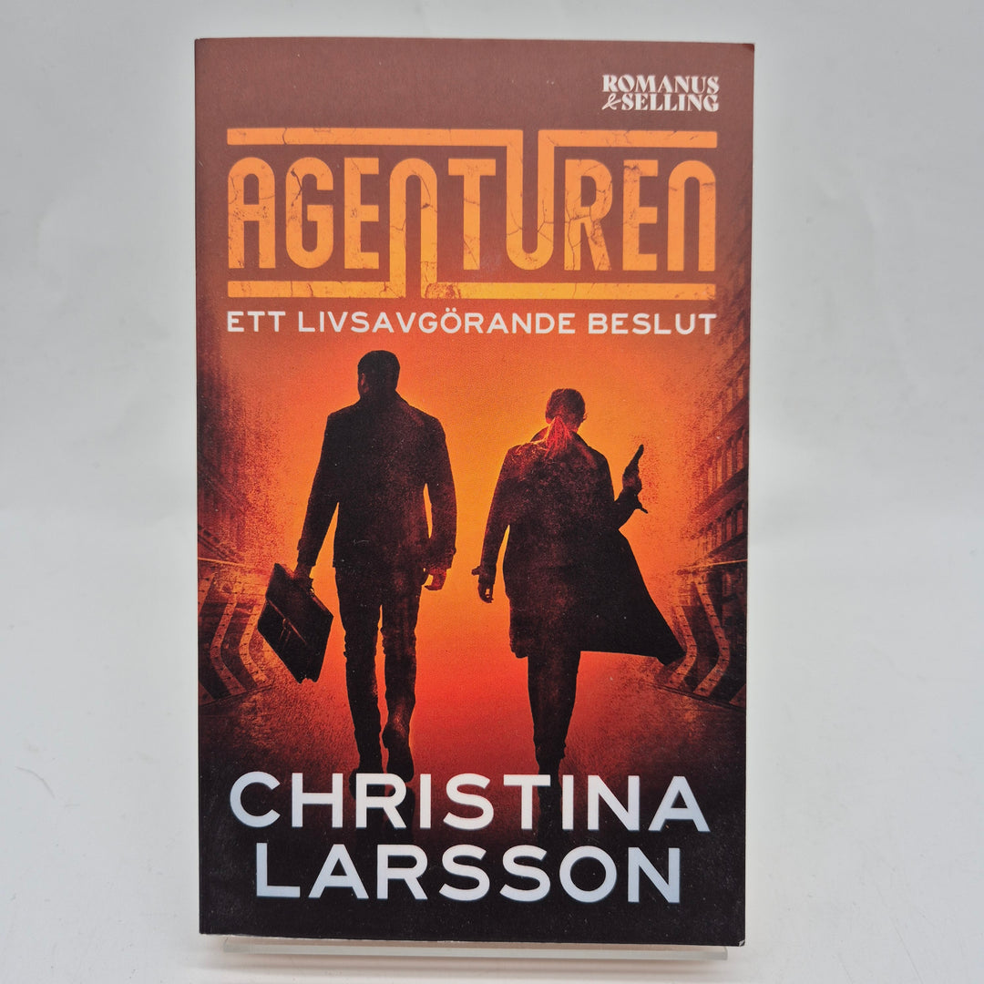 Agenturen av Christina Larsson i mycket gott skick