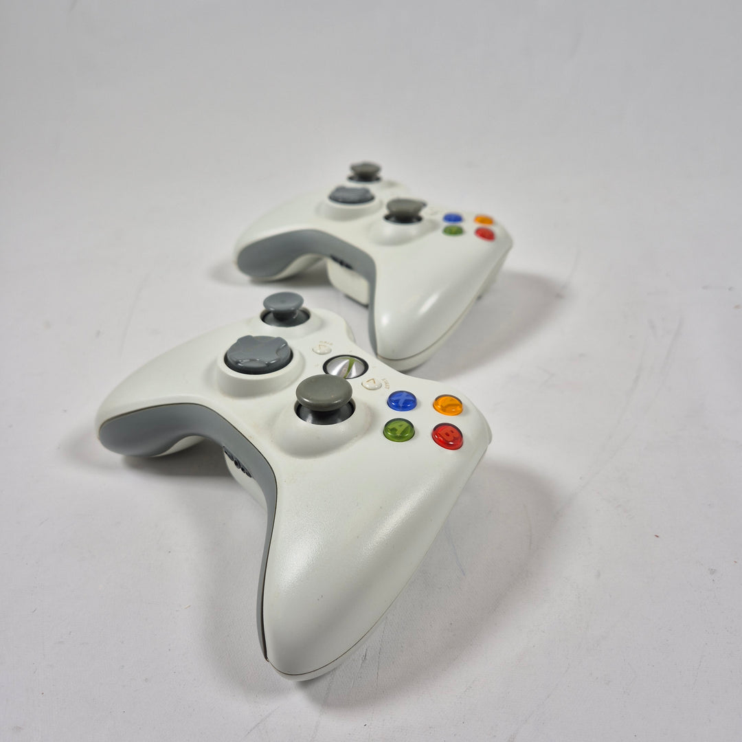 Trådlösa Xbox-handkontroller i gott skick
