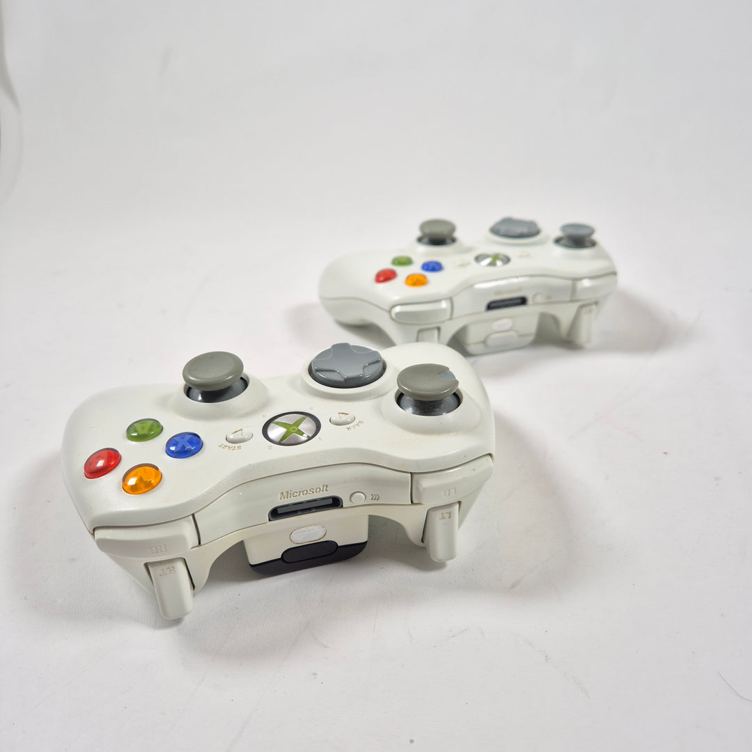 Trådlösa Xbox-handkontroller i gott skick