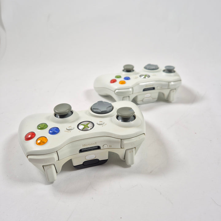 Trådlösa Xbox-handkontroller i gott skick