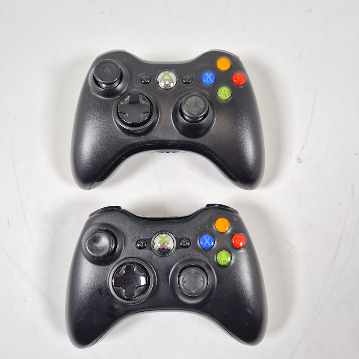 Retro Xbox 360-kontroller med färgglada knappar