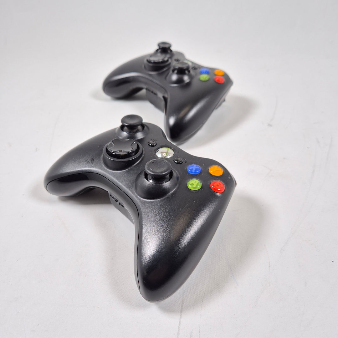 Retro Xbox 360-kontroller med färgglada knappar