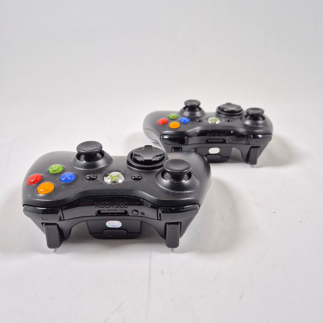 Retro Xbox 360-kontroller med färgglada knappar