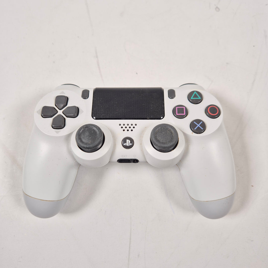 Trådlös vit spelkontroll med pekplatta