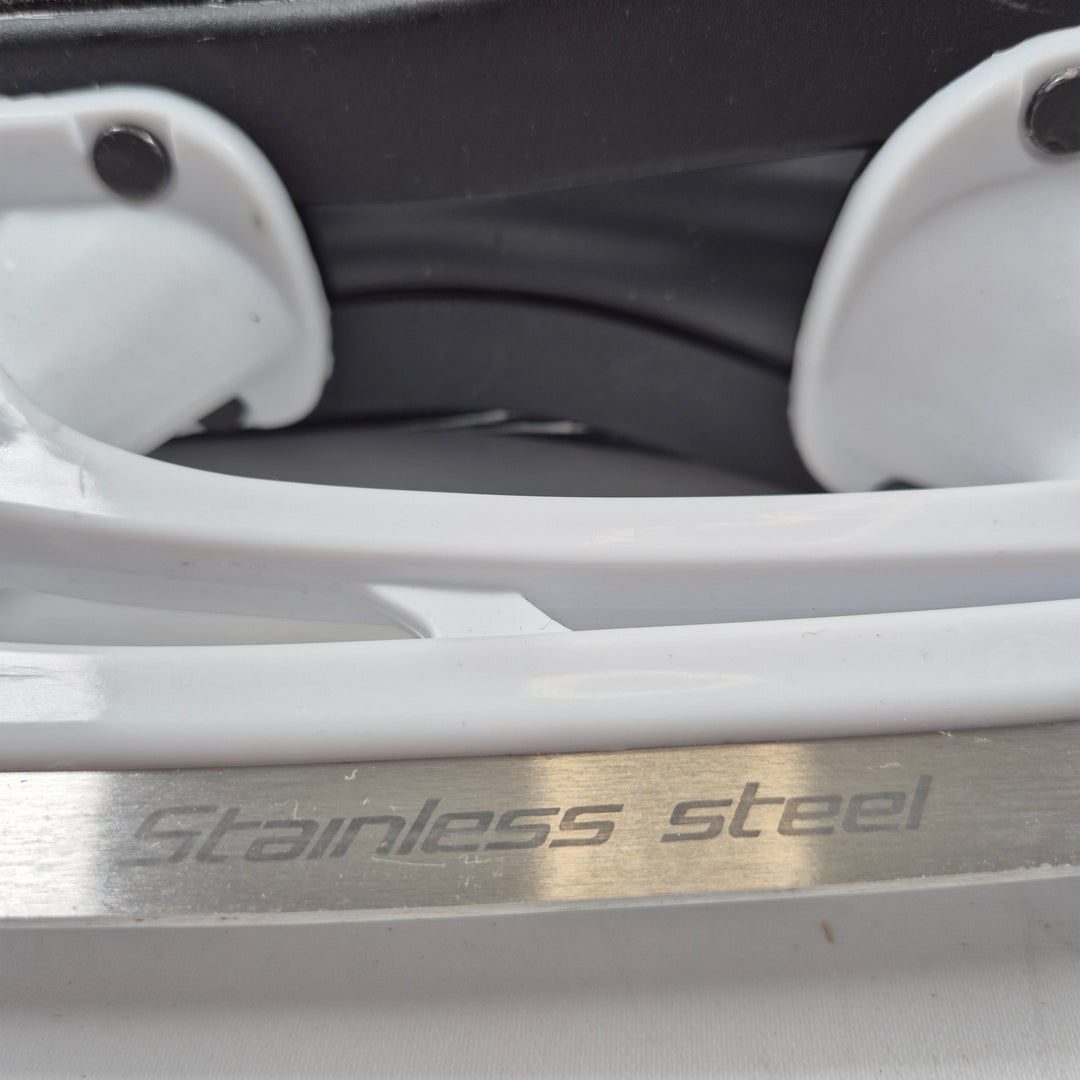 Hespeler hockeyskridskor stl 38 i fint skick