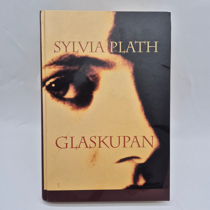 Klassisk bok Glaskupan av Sylvia Plath