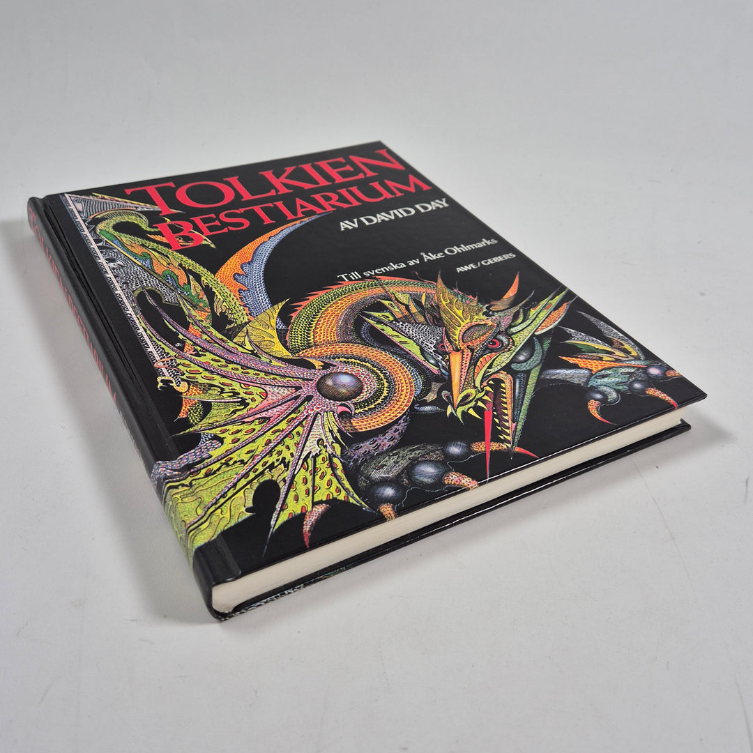Tolkien Bestiarium retro illustrerad hårdband bok