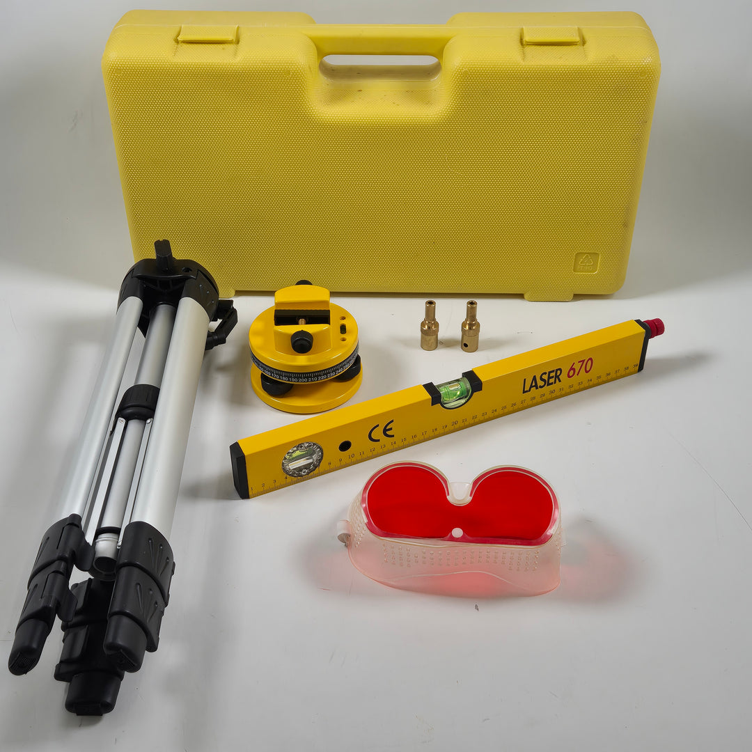 Laserpass Laser 670 med stativ gul väska