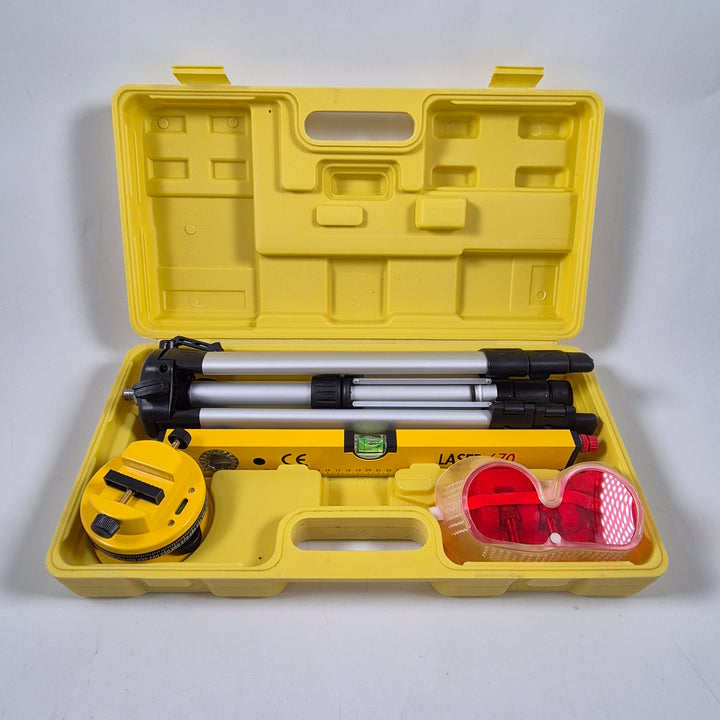 Laserpass Laser 670 med stativ gul väska