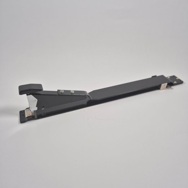 Rapid 12 svart retro långhäftare metall