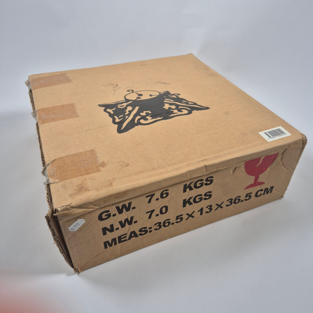 Retro julgransfot i målat gjutjärn