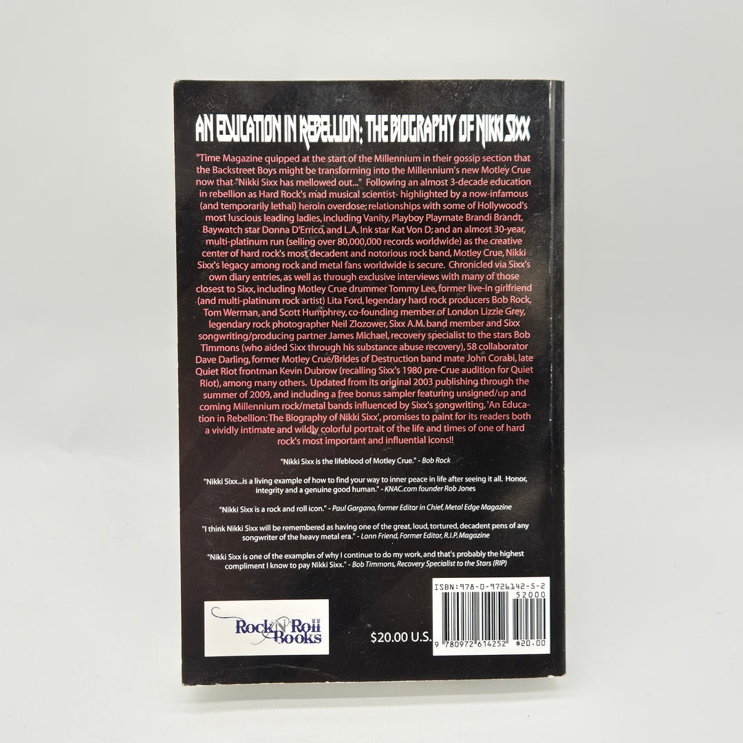 Biografi om Nikki Sixx engelska pocketbok