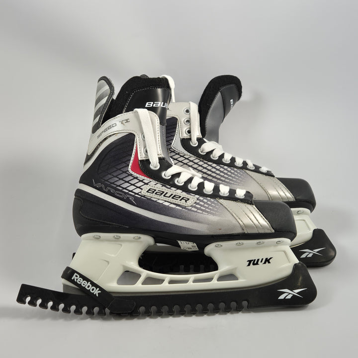 Bauer ishockeyskridskor svartvit storlek 8