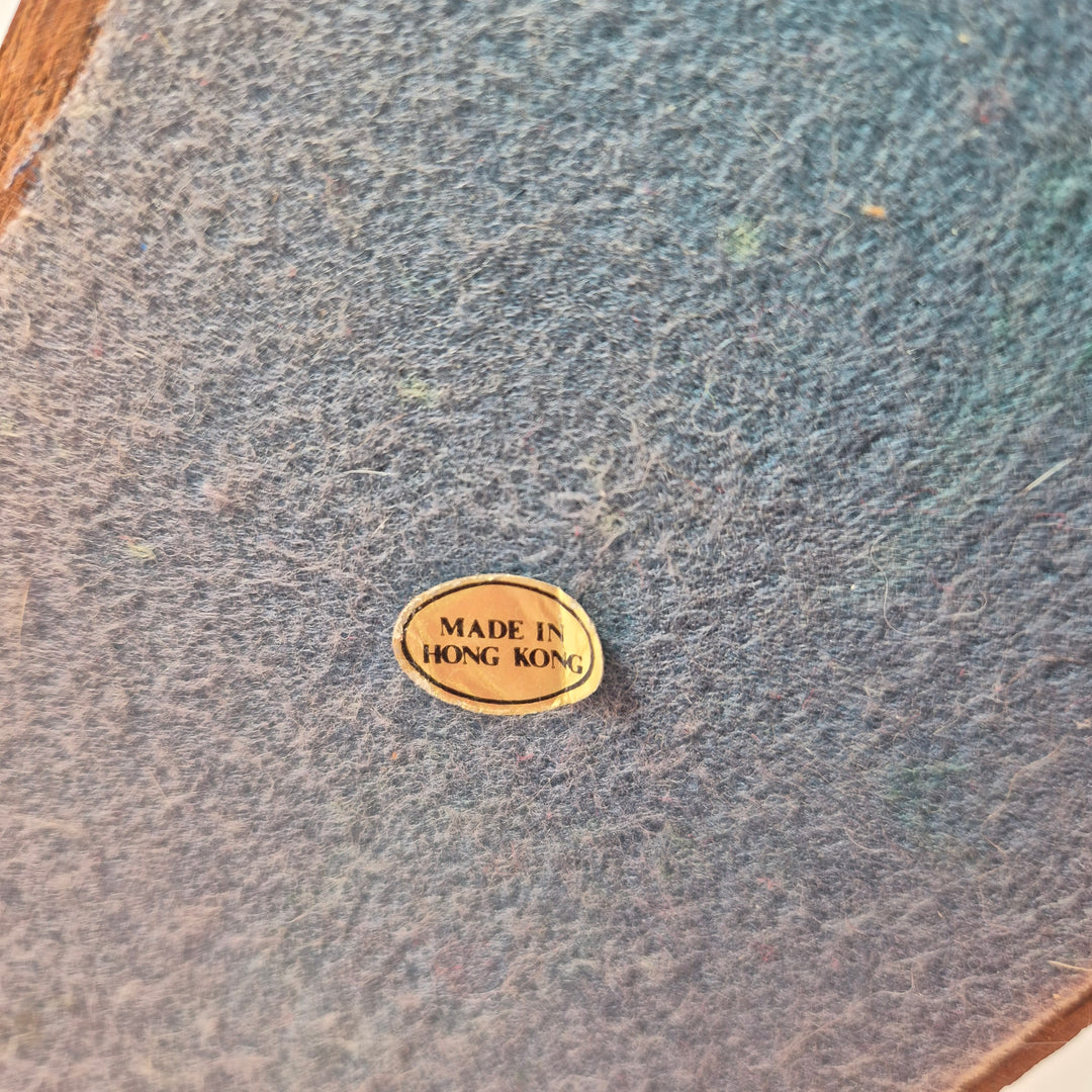 Retro jordglob i träställ