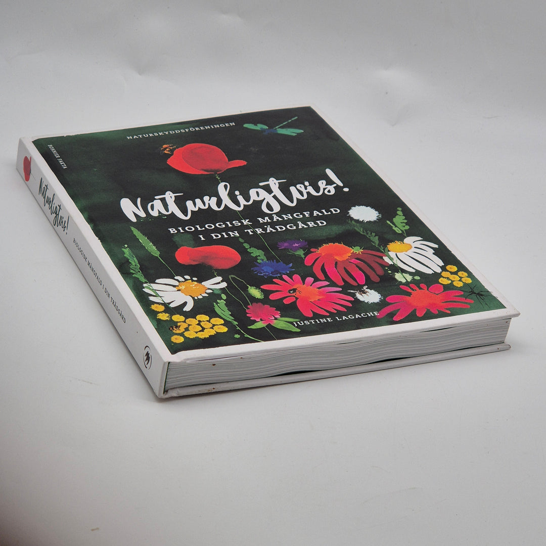 Naturligtvis biologisk mångfald i din trädgård bok