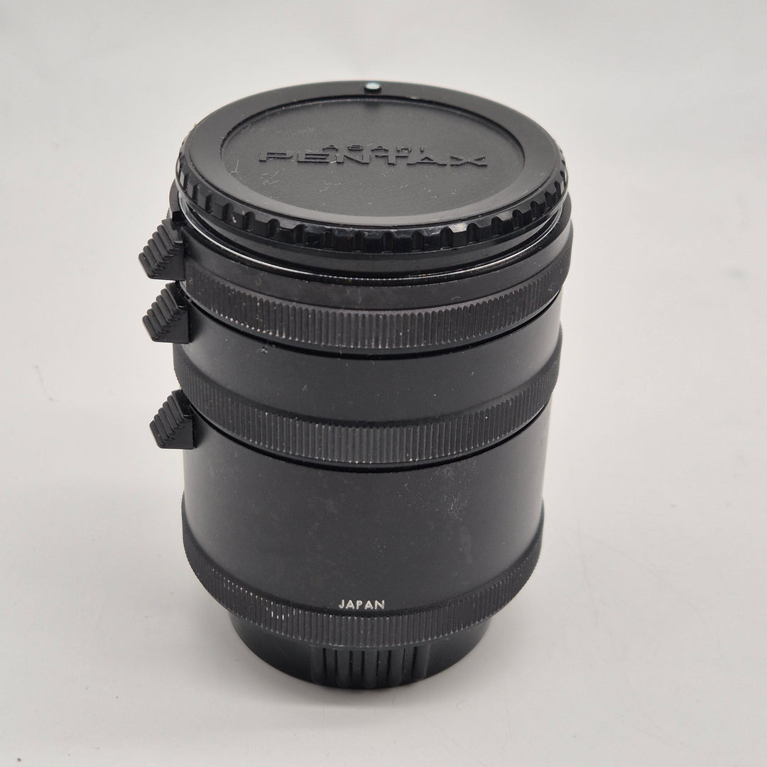 Retro Pentax MZ-5 analog systemkamera med två objektiv