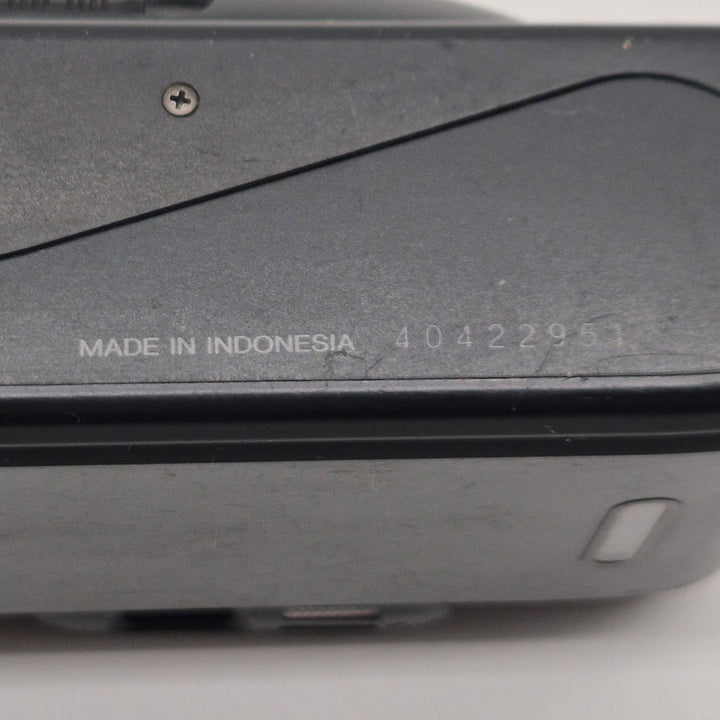 Retro Fuji analog kompaktkamera med blixt