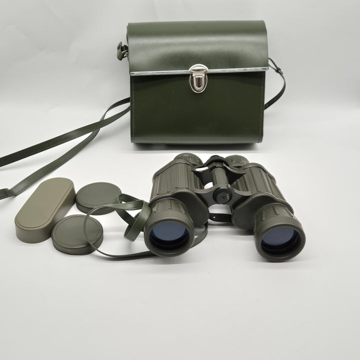 Retro militärgröna japanska kikare med väska