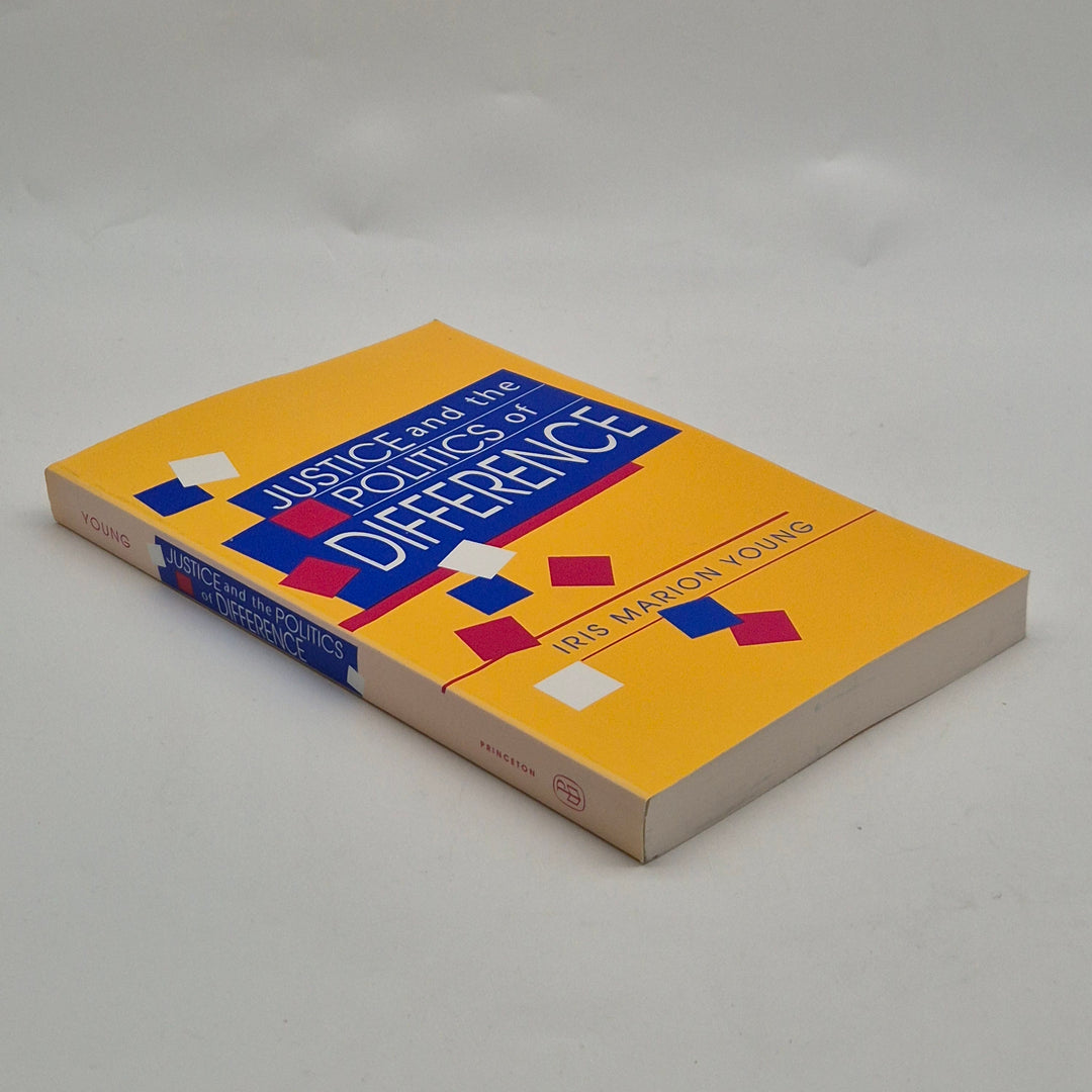 Justice and the Politics of Difference pocketbok begagnad