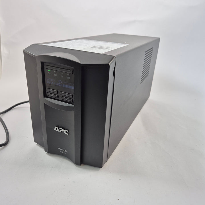 APC Smart UPS 1500 kraftfull begagnad