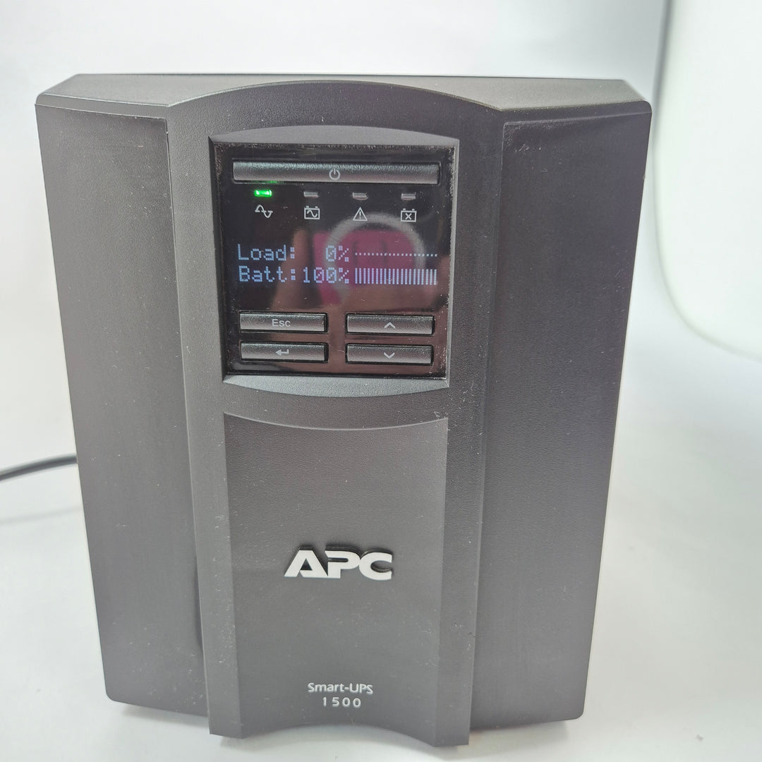APC Smart UPS 1500 kraftfull begagnad