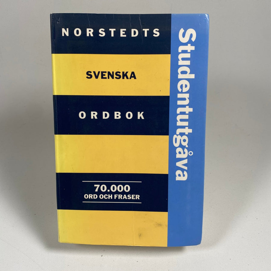 Norstedts Svenska Ordbok Studentutgåva - 70.000 Ord - Homy Secondhand Online