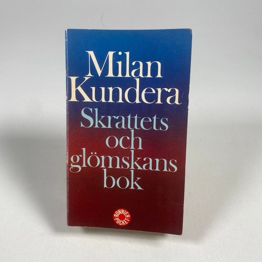 Milan Kunderas Bok om Skratt och Glömska - Homy Secondhand Online