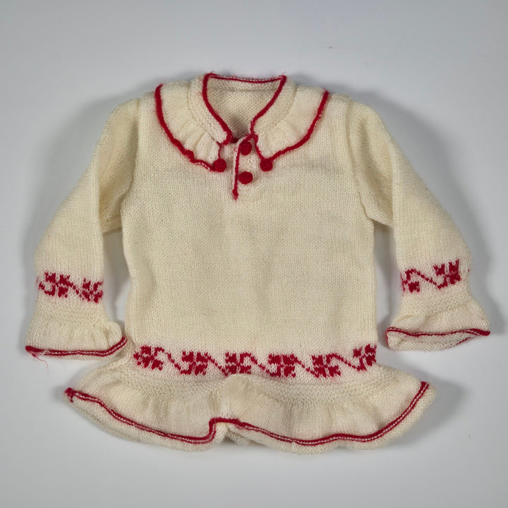 Charmig Stickad Barntröja med Röda Detaljer - Homy Secondhand Online