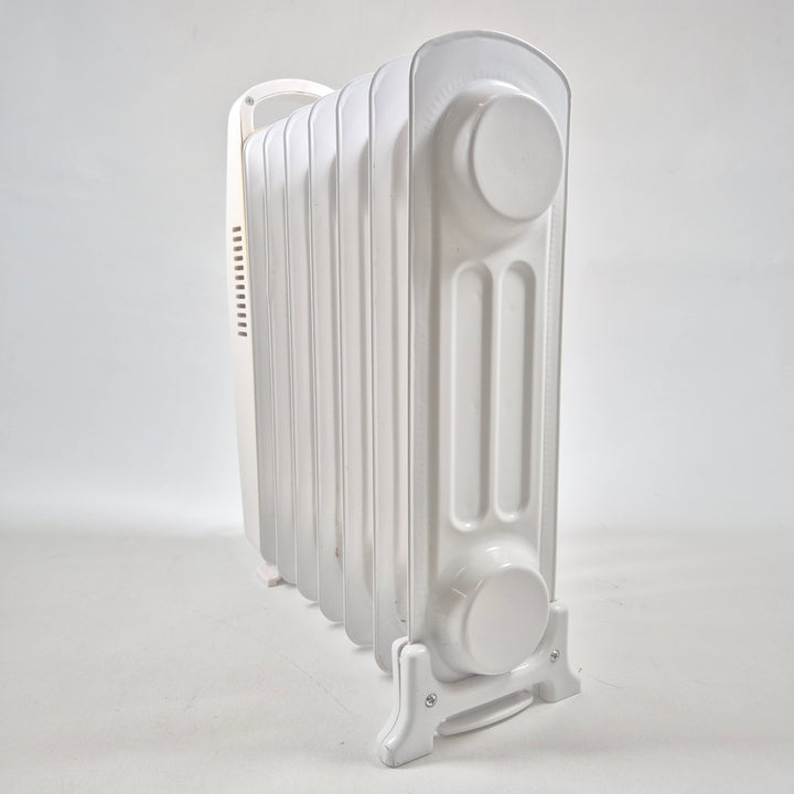 Elegant oljefylld Biltema-radiator i metall
