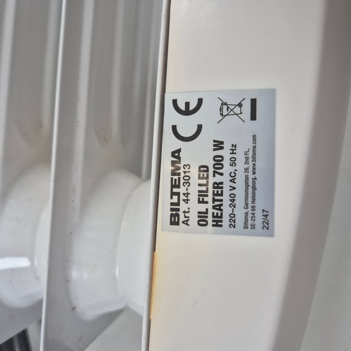 Elegant oljefylld Biltema-radiator i metall