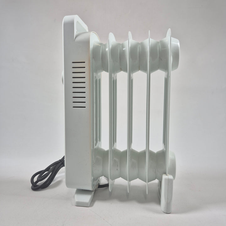 Ansut oljefylld radiator modern och effektiv