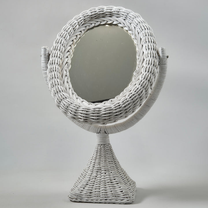 Vit rotting spegel med bohemisk elegans