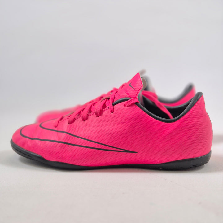 Rosa Fotbollsskor Nike Begagnade Storlek 38