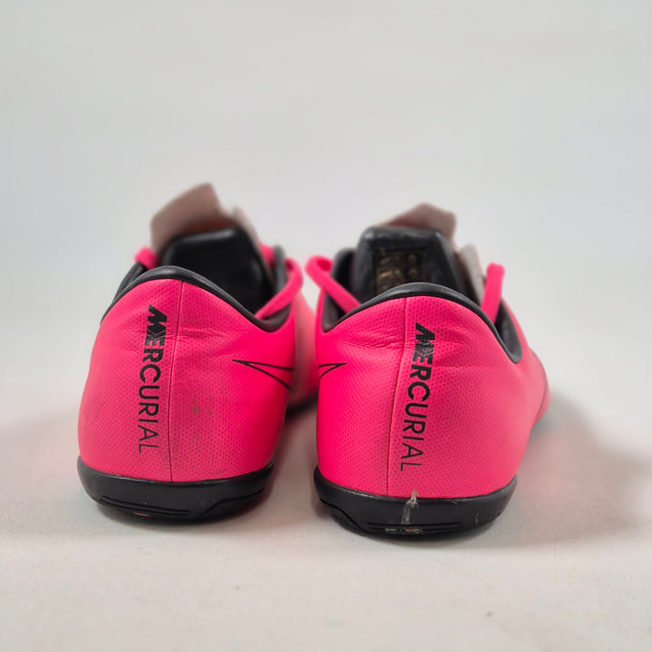 Rosa Fotbollsskor Nike Begagnade Storlek 38