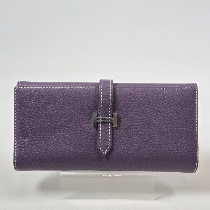 Hermes plånbok i lila läder elegans